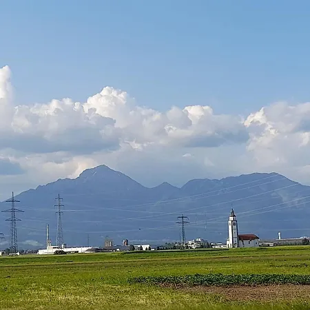 Prijetna Hisa Blizu Starega Mestnega Jedra *